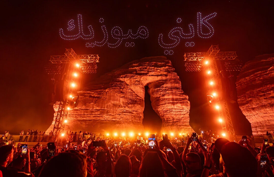 A party is held in Mada'in Salih (al-Hijr), between Medina and Tabuk in Saudi Arabia, April 9, 2025. (Photo via Türkiye daily)