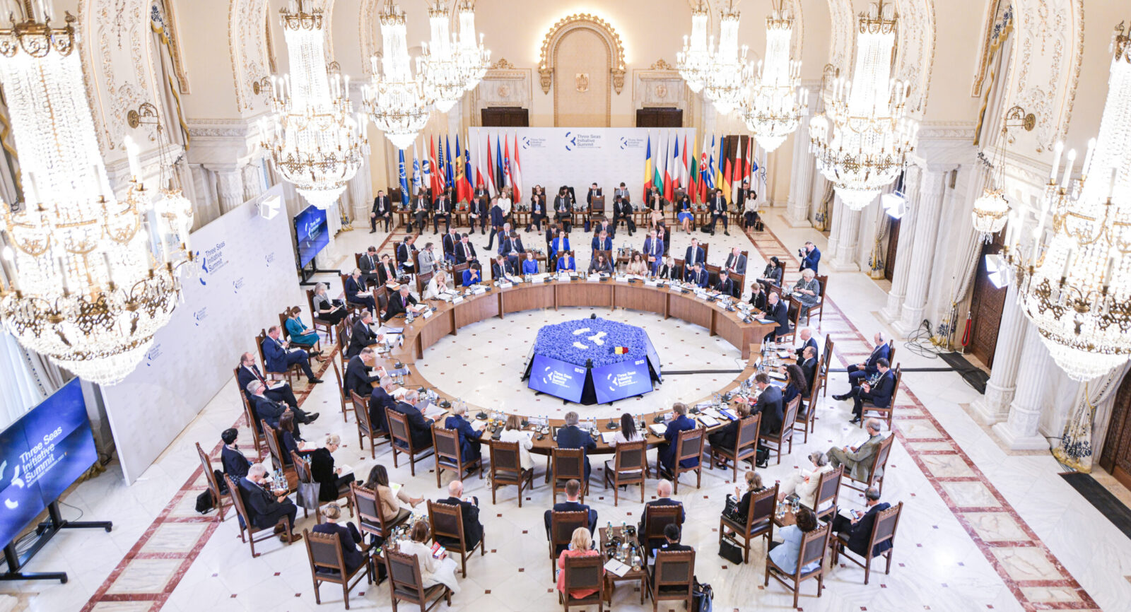 Türkiye to become strategic partner in Three Seas Initiative