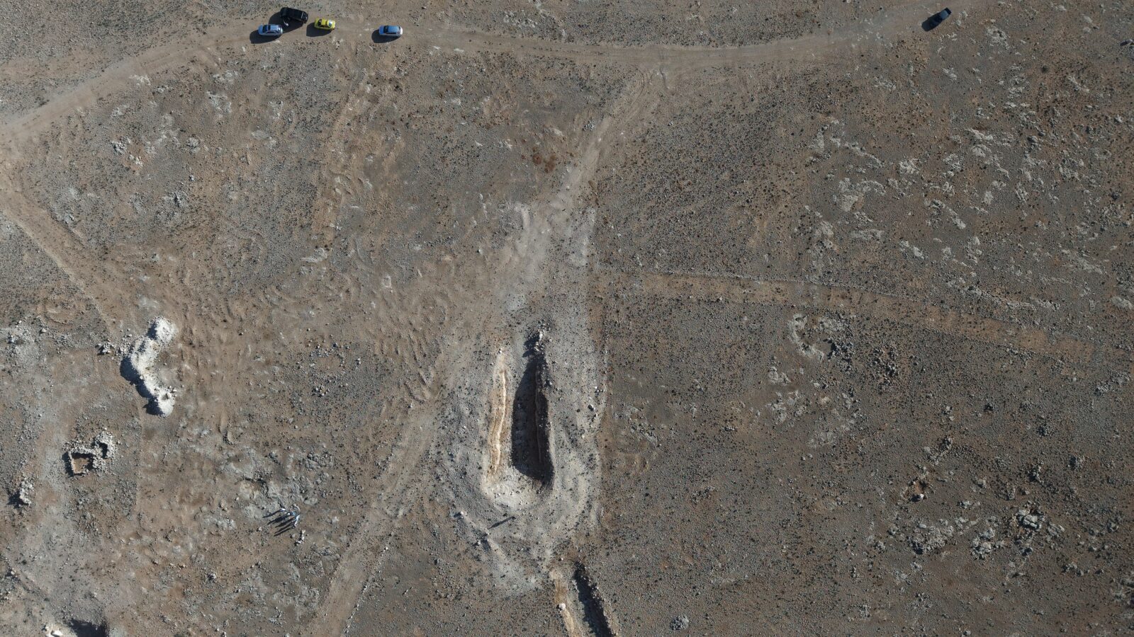Largest mass grave linked to Assad regime uncovered near Damascus: Turkish media