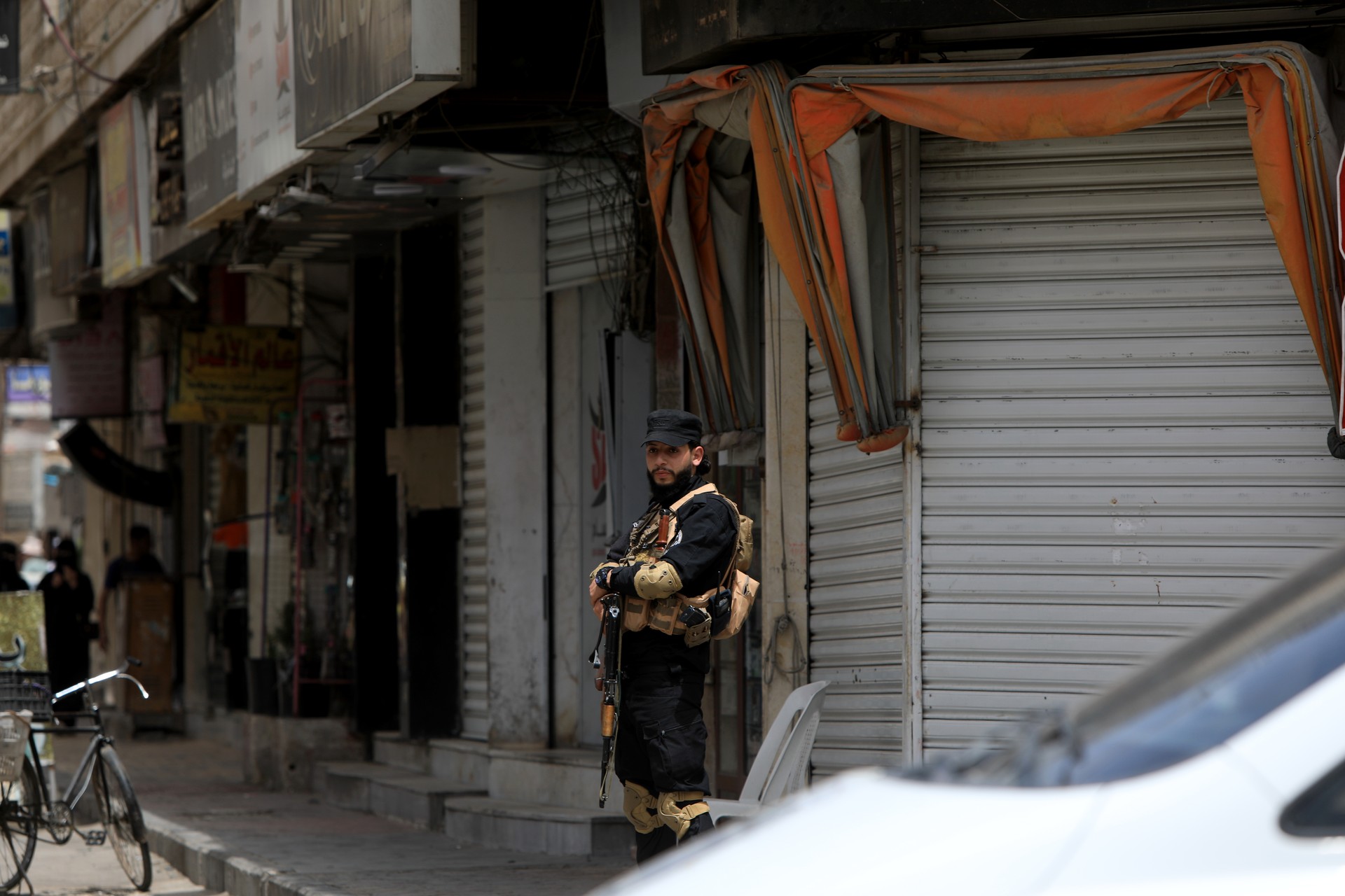 Syrian security forces deployed to Druze neighborhood in Damascus after clashes