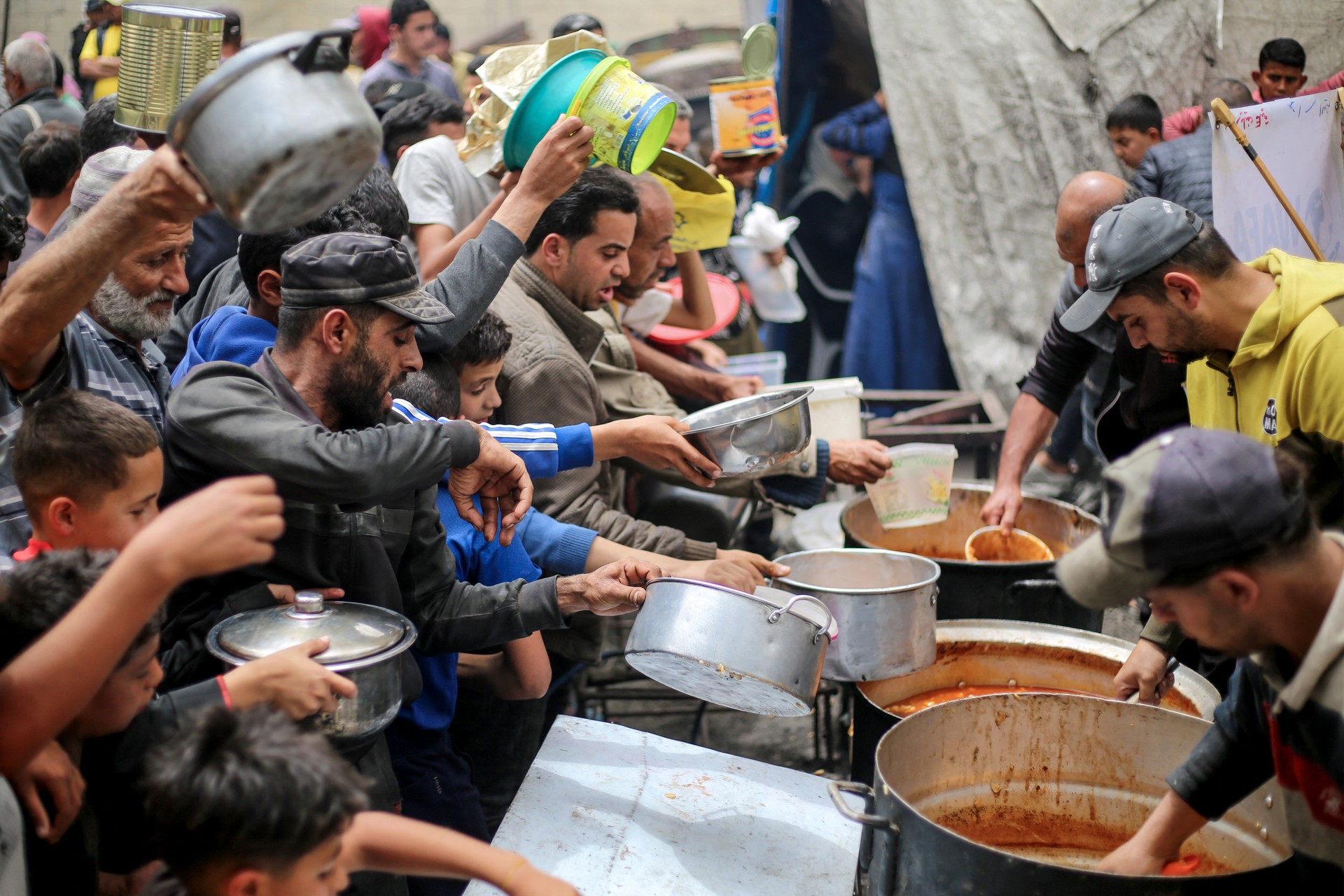 Türkiye calls for cease-fire, humanitarian corridors in Gaza Image