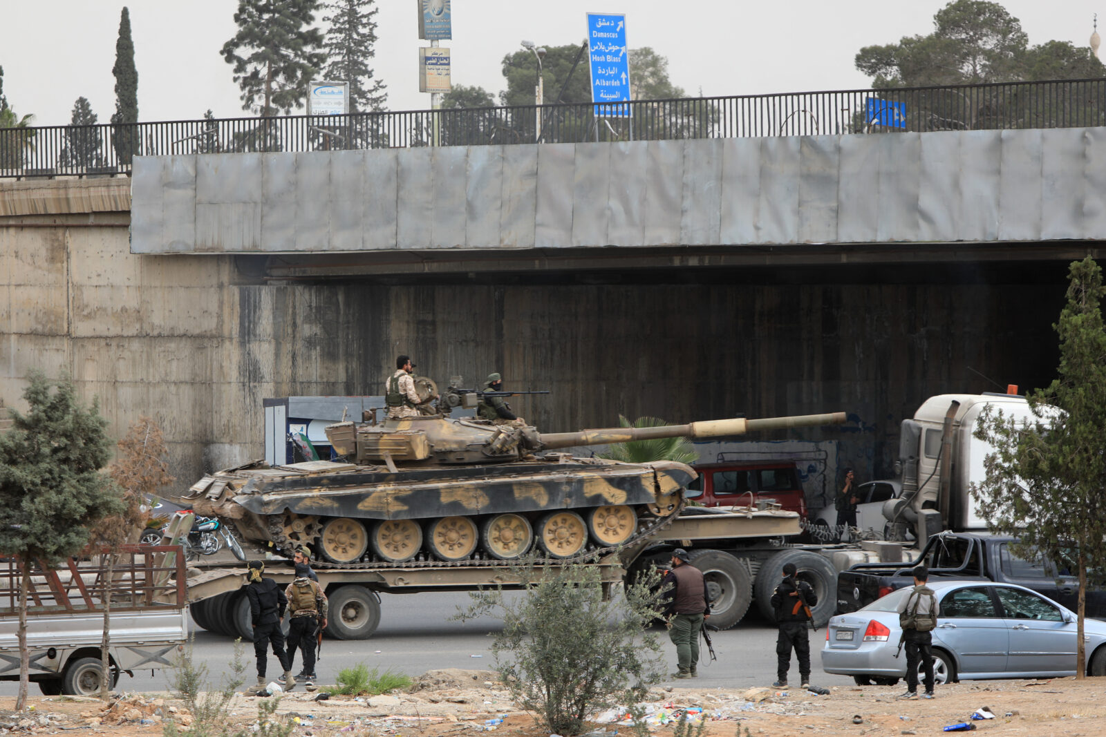 Syria rejects all foreign intervention amid clashes and Israeli strikes