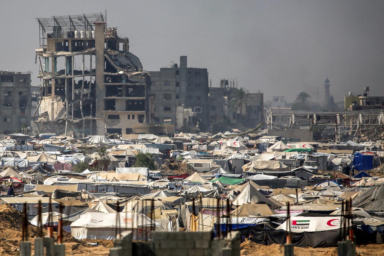 Tents sheltering people displaced by conflict are pictured in Nuseirat in the central Gaza Strip on September 30, 2025. (AFP Photo)