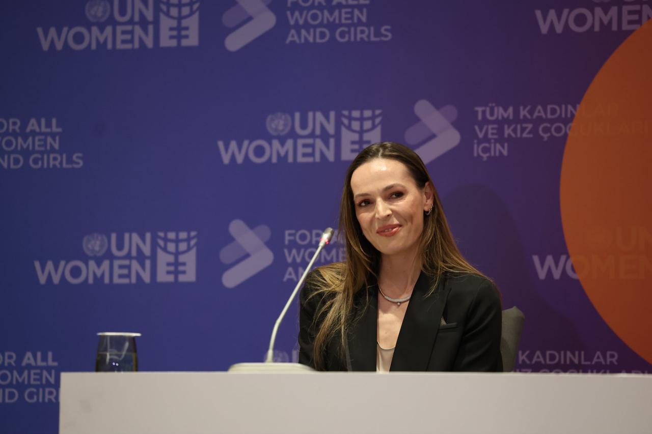 Captain of Turkish National Volleyball Womans Team and Fenerbahce Medicana Volleyball Team, Eda Erdem Dundar at the press conference. October 10, 2025. (Photo via X/@FBvoleybol)