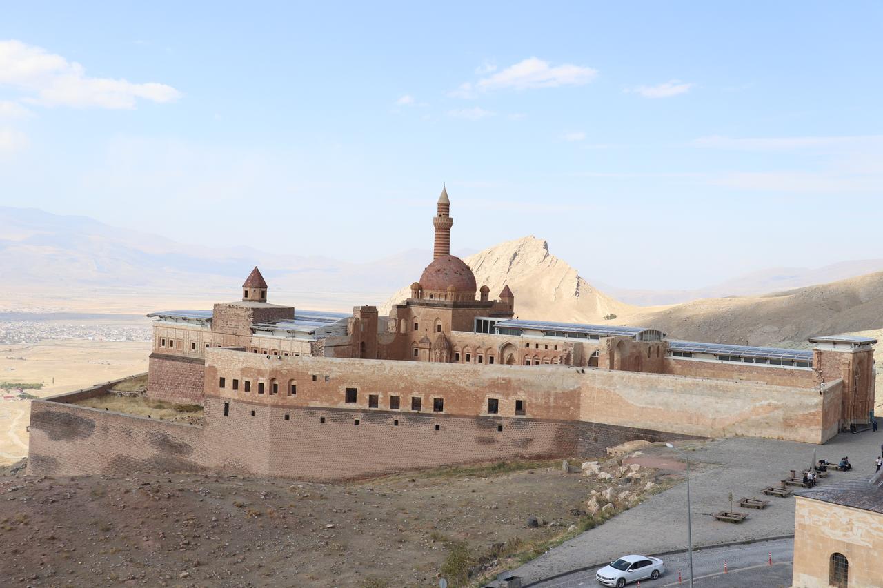 Ishak Pasha Palace, The 18th-century Ottoman palace stands on a hill overlooking the plains near Mount Agri in Dogubayazit, Agri, Türkiye, Oct. 12, 2025. (AA Photo)