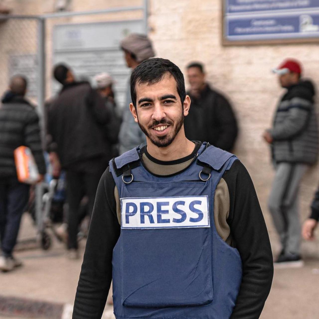 Gazeteci ve aktivist Saleh Aljafarawi, Pazar akşamı Gazze Şehri'ndeki olayları takip ederken, yasa dışı faaliyet gösteren silahlı gruplar tarafından öldürüldüğü bildirildi. (Facebook aracılığıyla fotoğraf / @SaLeh Aljafarawi)