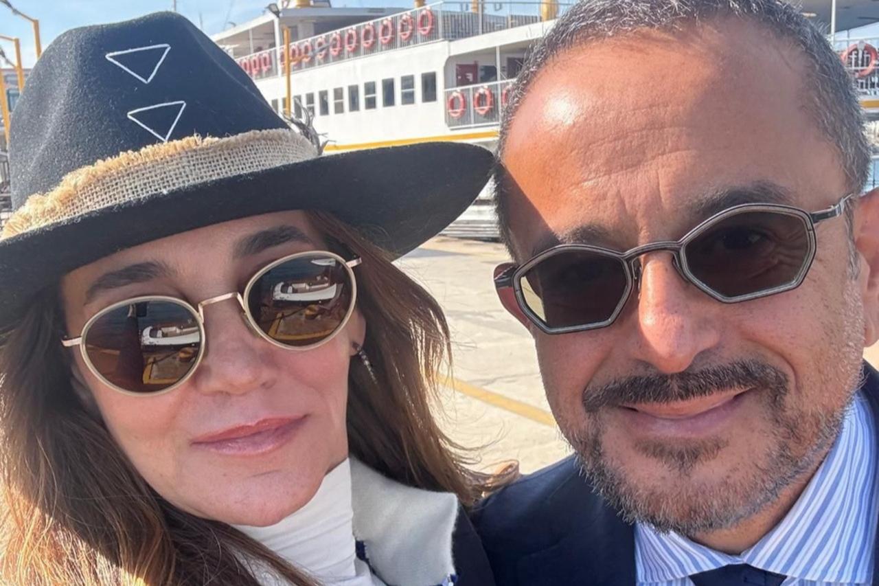 Vuslat Dogan (L) and Ali Sabanci (R) are seen together in a photo shared on social media. (Photo via Oksijen daily)