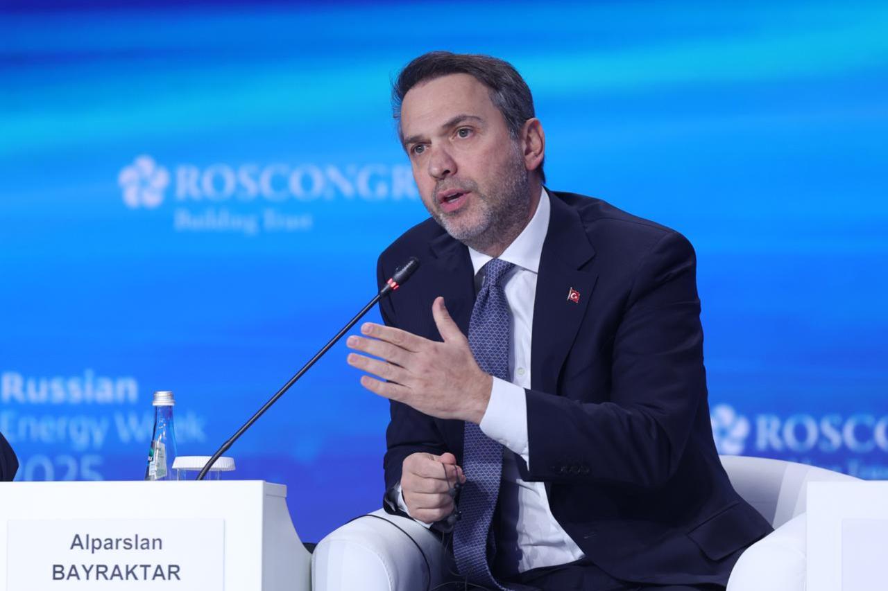Türkiye becomes Europe’s gas lifeline through TurkStream, TANAP: Energy Minister