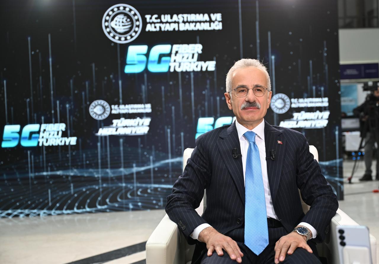 Minister of Transport and Infrastructure Abdulkadir Uraloglu, during the Anadolu Agency (AA) special broadcast held at the Information and Communication Technologies Authority (BTK), October 15, 2025. (AA Photo)