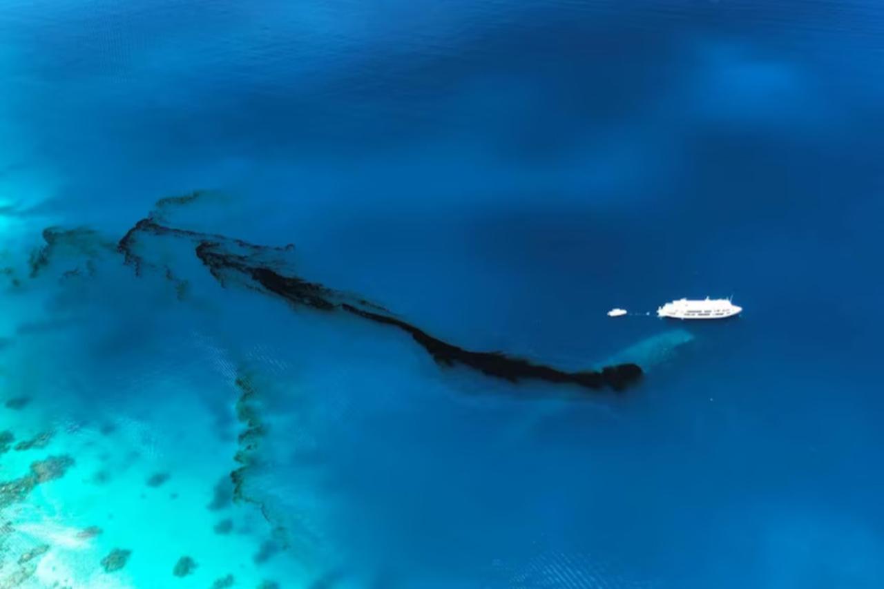 Japanese WWII shipwrecks leak toxic oil in Micronesia’s Chuuk Lagoon