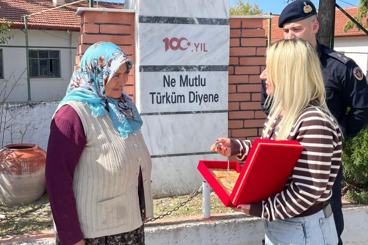 Lost military dog tag reunites a family with past at Türkiye's Attouda