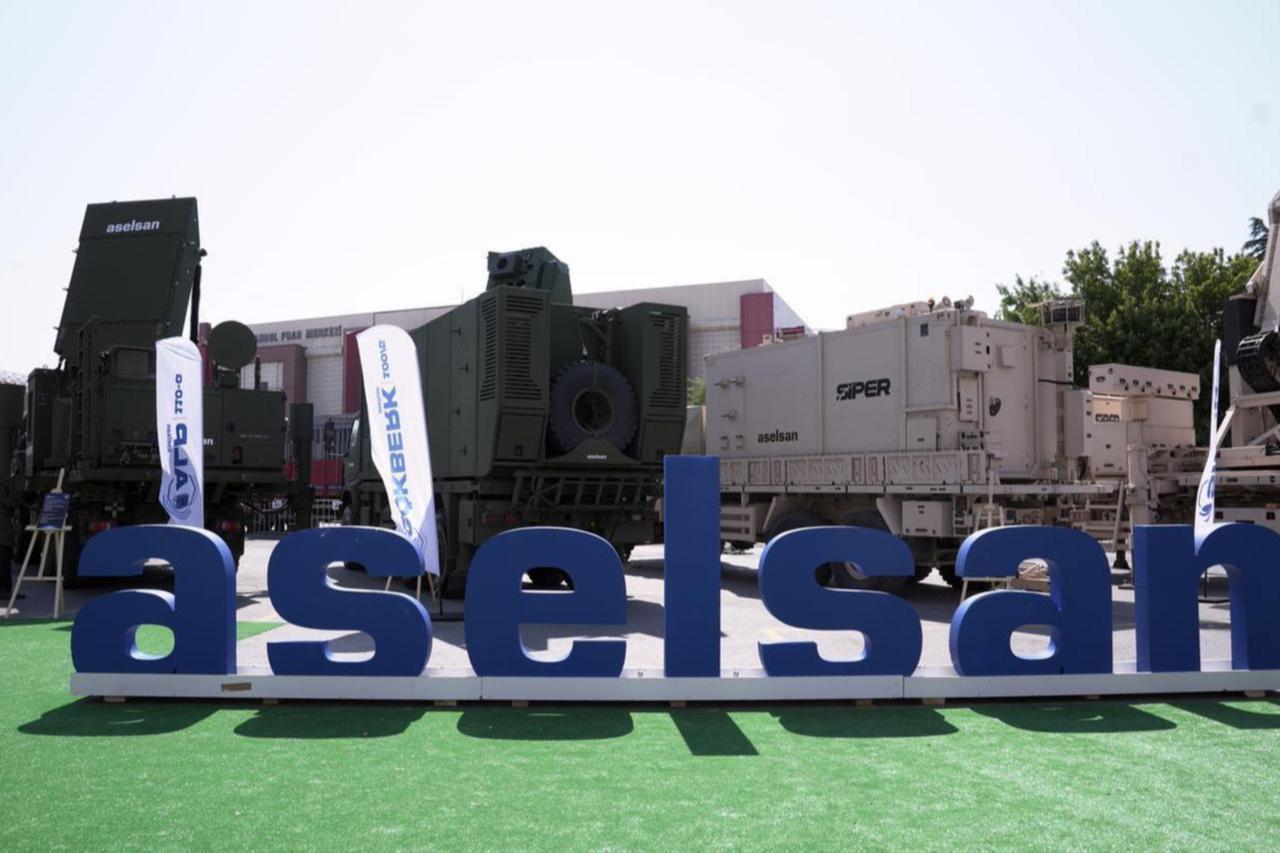 Aselsans air defense systems, including the EJDERHA, GOKTAN, KORAL 200 and TURAN & GURZ during the IDEF 2025 at Istanbul Expo Center in Istanbul, Türkiye, on July 23, 2025. (AA Photo)