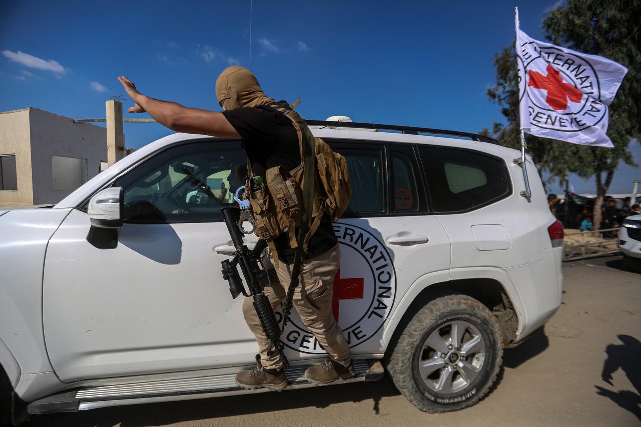 Hamas aims to maintain security control in Gaza, won't commit to disarmament: Report