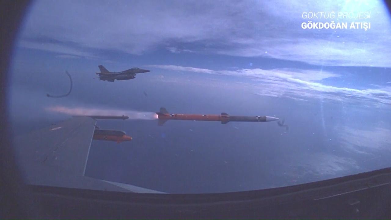 A screengrab photo from a video shows the test firing of the Gokdogan air-to-air missile from an F-16 on October 19, 2025. (Photo via X/@mfatihkacir)