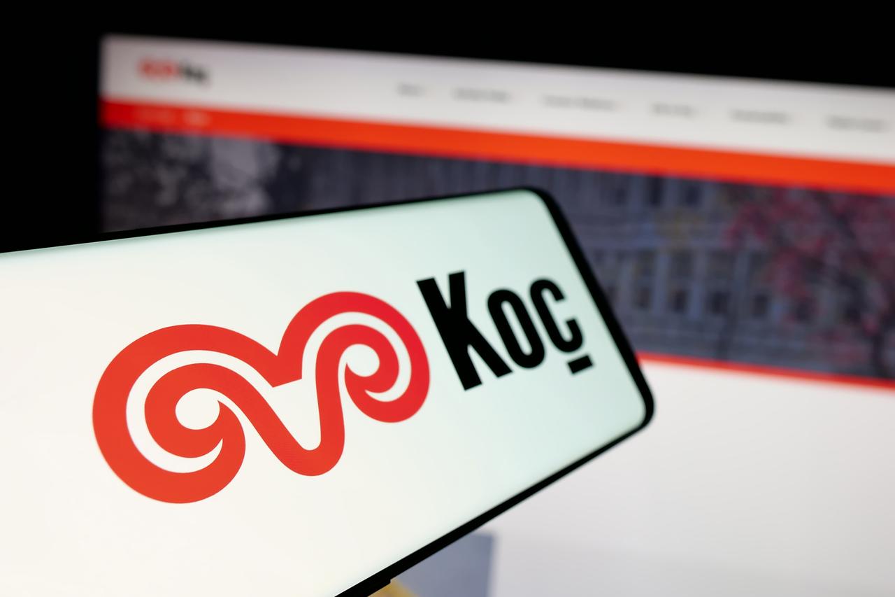 Türkiye's Koc Holding strikes $600M syndicated loan from global banks