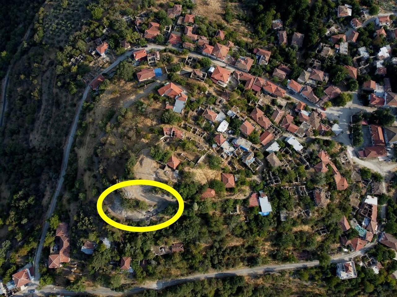 An aerial image marking the location of the sacred precinct of Matar within Attouda in Denizli, Türkiye, Oct. 1, 2025. (Photo via Instagram/@arkeolojihaber)