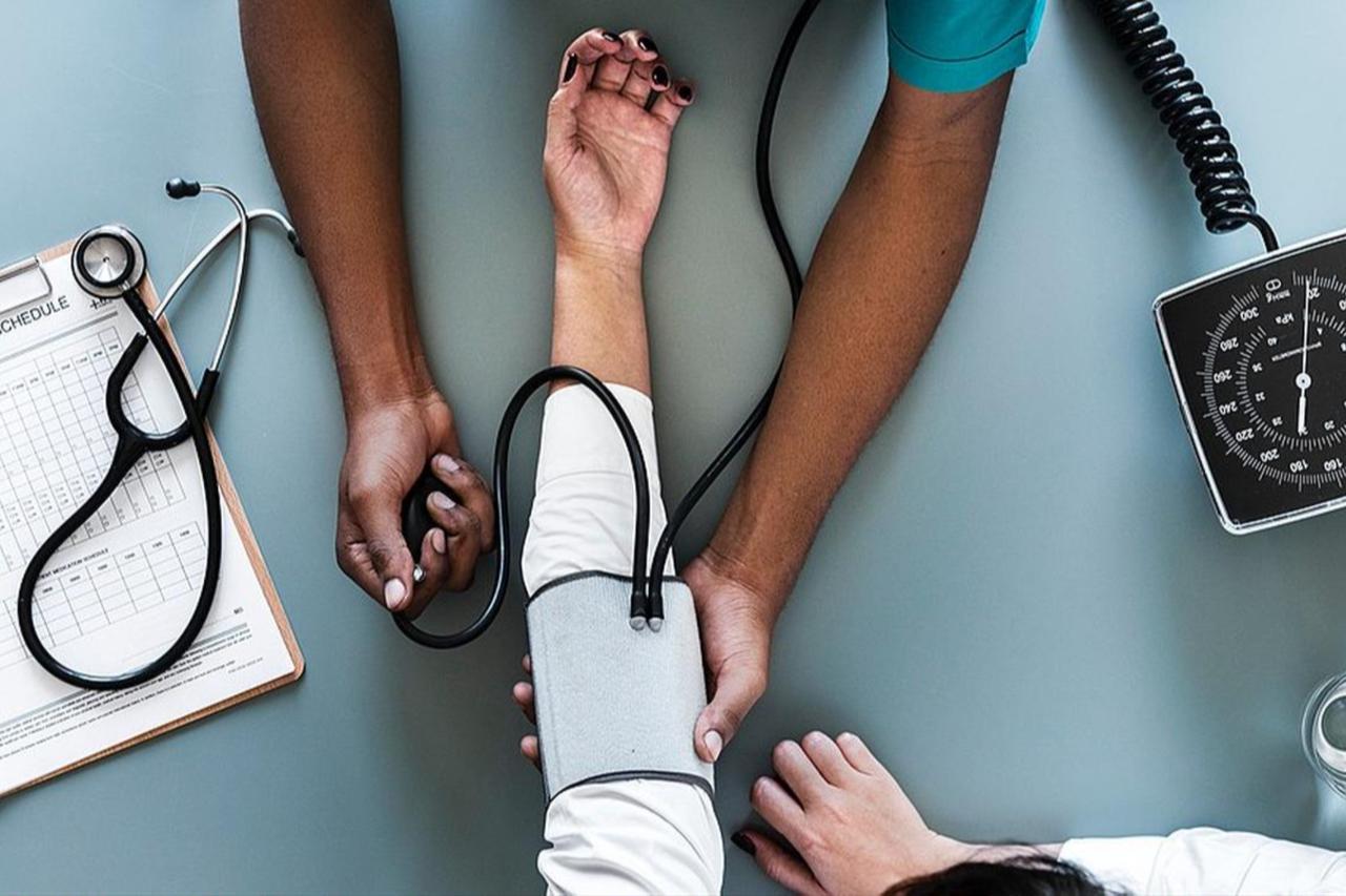 Monitor your blood pressure to keep your heart healthy and strong