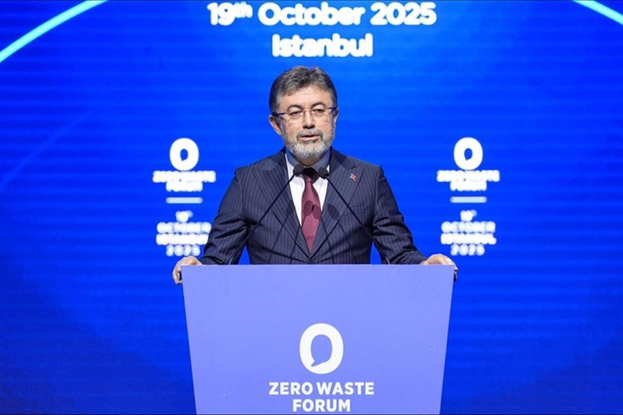 Minister of Agriculture and Forestry Ibrahim Yumakli speaking at the International Zero Waste Forum in Istanbul, Türkiye, Oct. 19, 2025. (AA Photo)