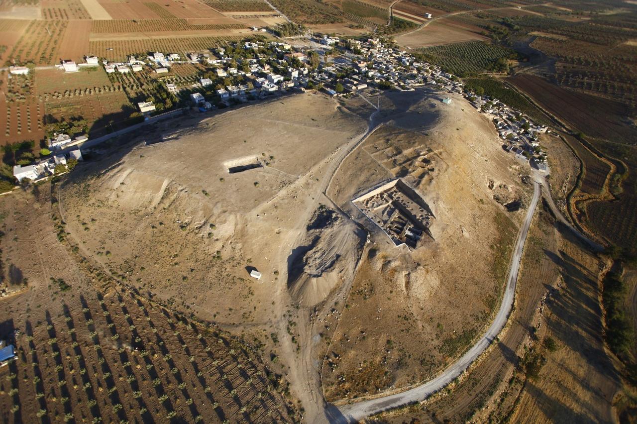 General aerial view of Oylum Hoyuk, one of southeastern Türkiye’s largest archaeological mounds, Oct. 20, 2025. (IHA Photo)