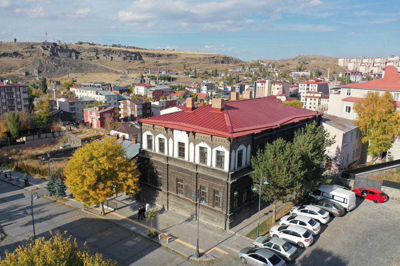 A view of the city of Kars and its distinctive Baltic-style buildings, with Kars Castle rising on the hill in the background. (AA Photo)