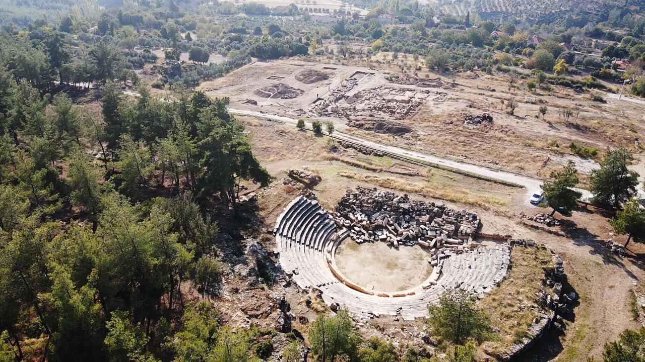 Aerial view of the theater and agora excavations at Hyllarima ancient city, Kavaklidere, Mugla, Türkiye, Oct. 22, 2025. (AA Photo)