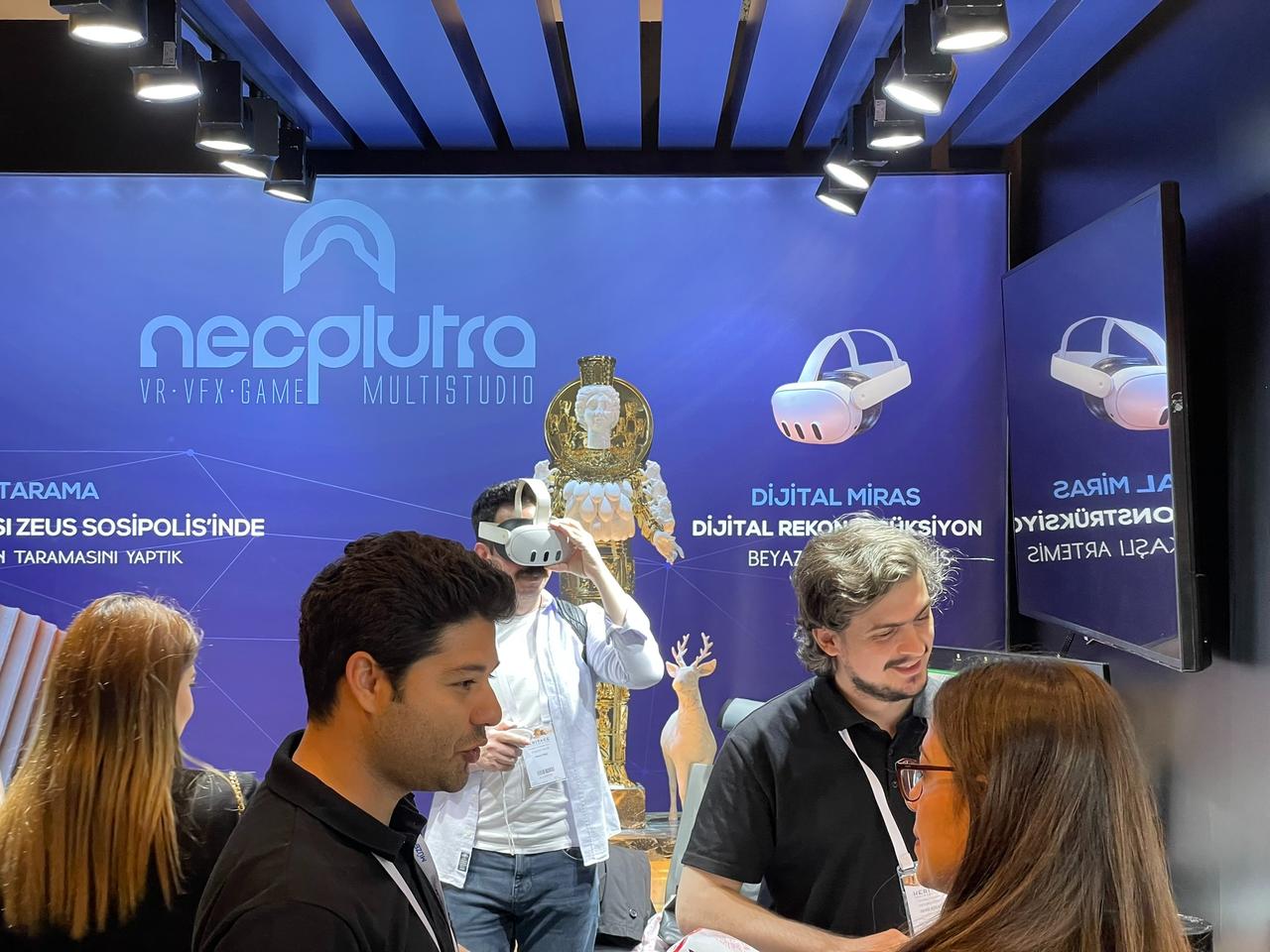Visitors experience virtual reconstructions of ancient monuments at the Neoplura VR-VFX Multistudio booth during Heritage Istanbul 2024, where digital heritage technologies were showcased, May 15, 2024. (Photo by Koray Erdogan/Türkiye Today)