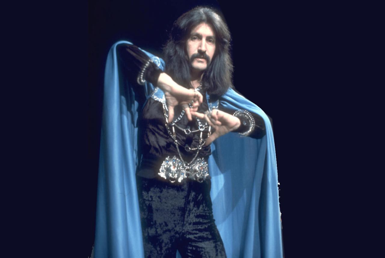 Turkish rock icon Baris Manco during a 1970s TV performance, Türkiye, January 2, 2024. (Photo via Facebook / barismanco)