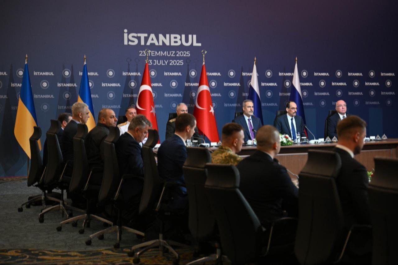 Turkish Foreign Minister Hakan Fidan (3rd R) chairs the third round of renewed Russia-Ukraine talks hosted by Türkiye, also attended by National Intelligence Organization (MIT) Chief Ibrahim Kalin (2nd R) and Chief of General Staff General Metin Gurak (4th R) at Ciragan Palace in Istanbul on July 23, 2025. (AA Photo)