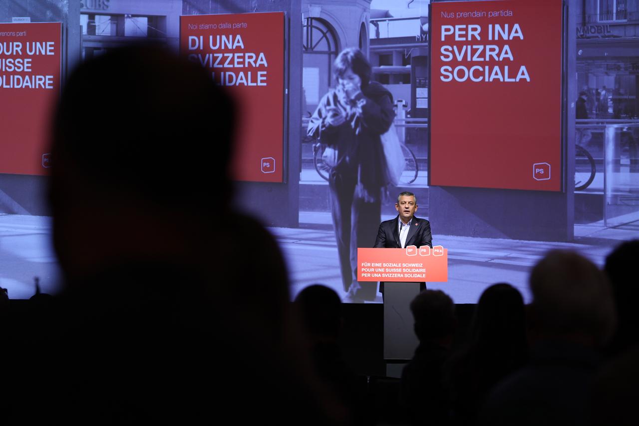 CHP Chairman Ozgur Ozel speaks at the Swiss Social Democratic Party (SP) congress in Lucerne, Switzerland, October 25, 2025. (AA Photo)