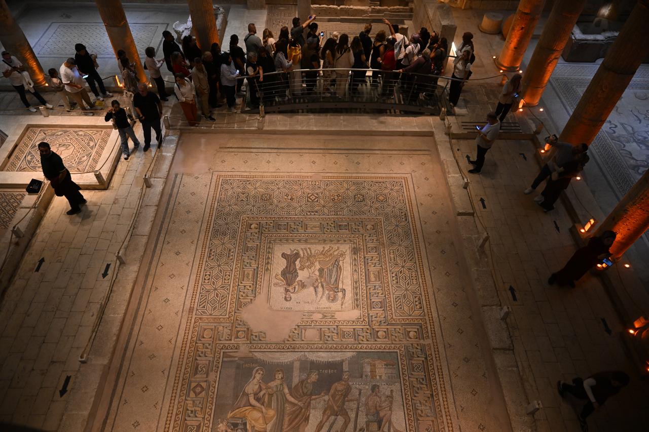 The Zeugma Mosaic Museum in Gaziantep, home to many important works, including the world-famous  Gypsy Girl  mosaic. (AA Photo)
