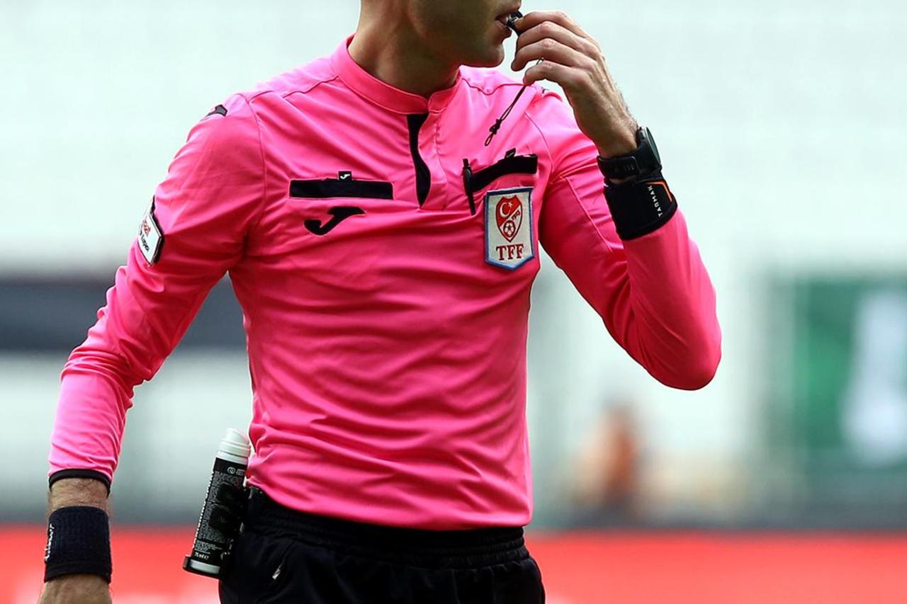 Alleged match-fixing scandal rocks Turkish football as majority of referees found betting