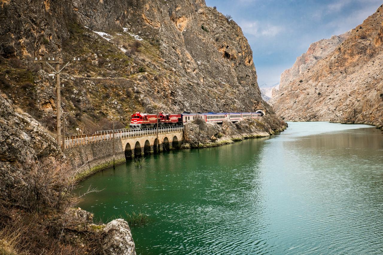 Türkiye’s Touristic Eastern Express set to begin 2025–2026 winter season on Dec. 22