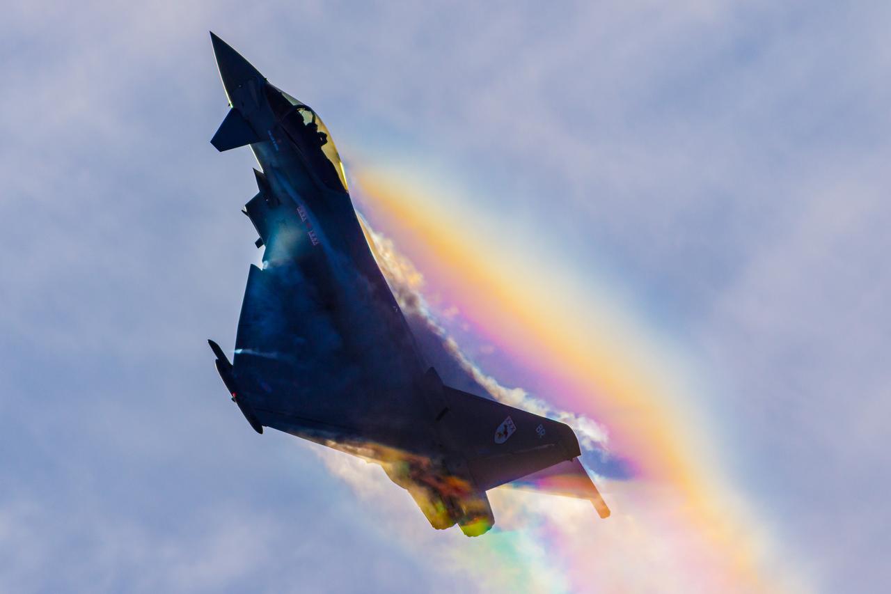 Türkiye officially acquires 20 UK Typhoon fighter jets in £8 billion deal signed with Britain