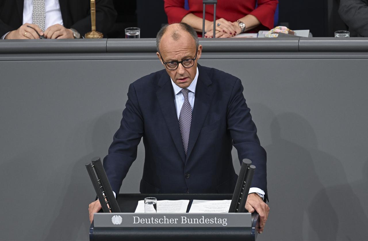 German Chancellor Friedrich Merz delivers a speech at the Bundestag ahead of upcoming European Union summit in Berlin, Germany, Oct. 16, 2025. (AA Photo)