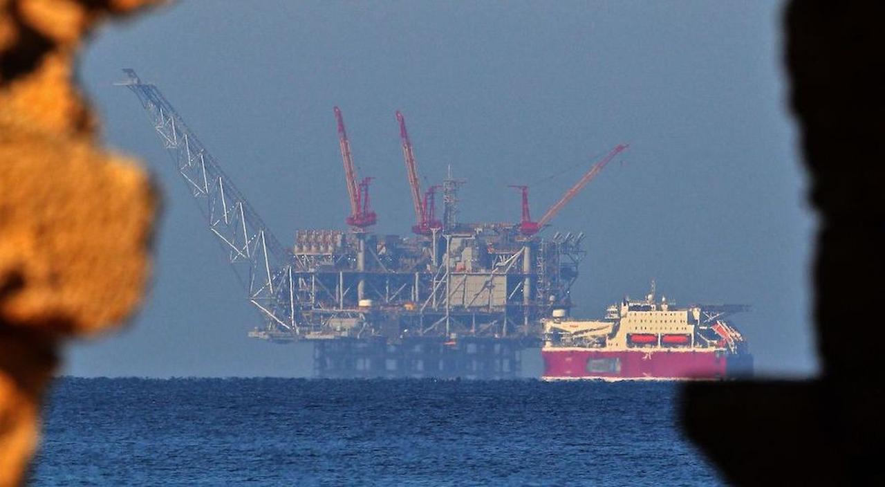 A view of the platform of the Leviathan natural gas field in the Mediterranean Sea is pictured from the Israeli northern coastal city of Caesarea on December 19, 2019. (AFP Photo)