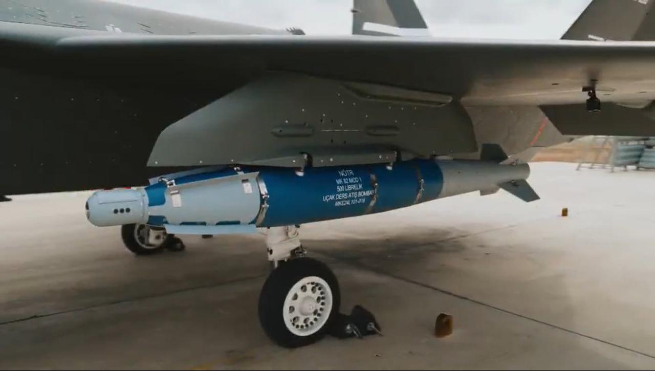 View of Roketsan TEBER-82 guided bomb during a weapons test with Baykar's Kizilelma unmanned fighter jet, Oct. 2, 2025. (Photo via Baykar)