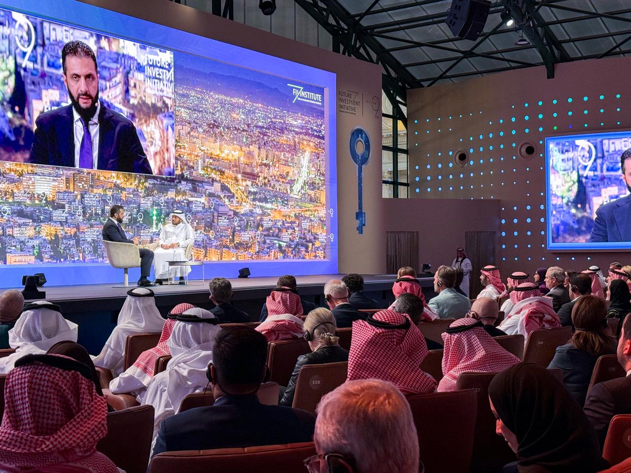Syria's interim President Ahmed al-Sharaa speaks during the Future Investment Initiative conference in Riyadh on October 29, 2025. ( AFP Photo)