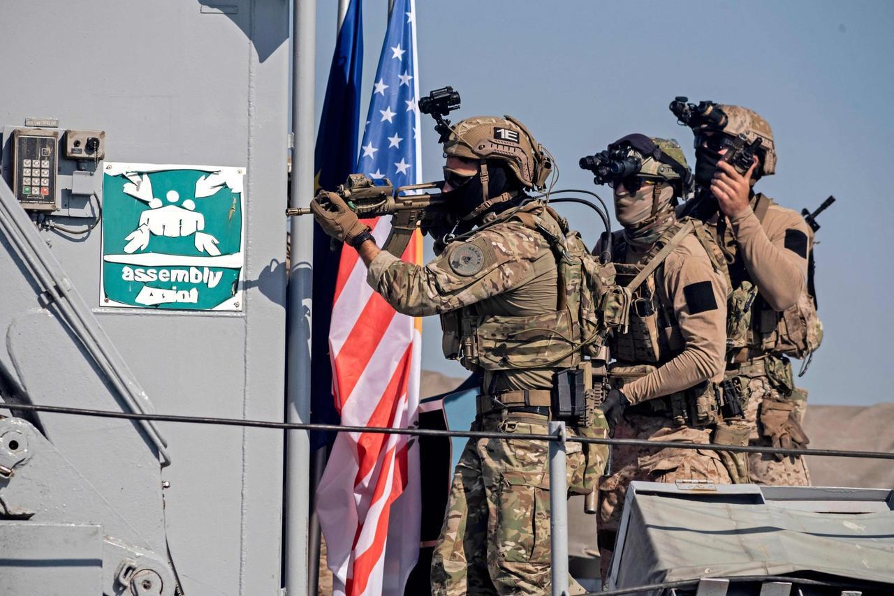 Greek Cypriot special forces and US Navy SEALS take part in a joint rescue exercise in the port of the southern Greek Cypriot on Sept. 10, 2021. (AFP Photo)