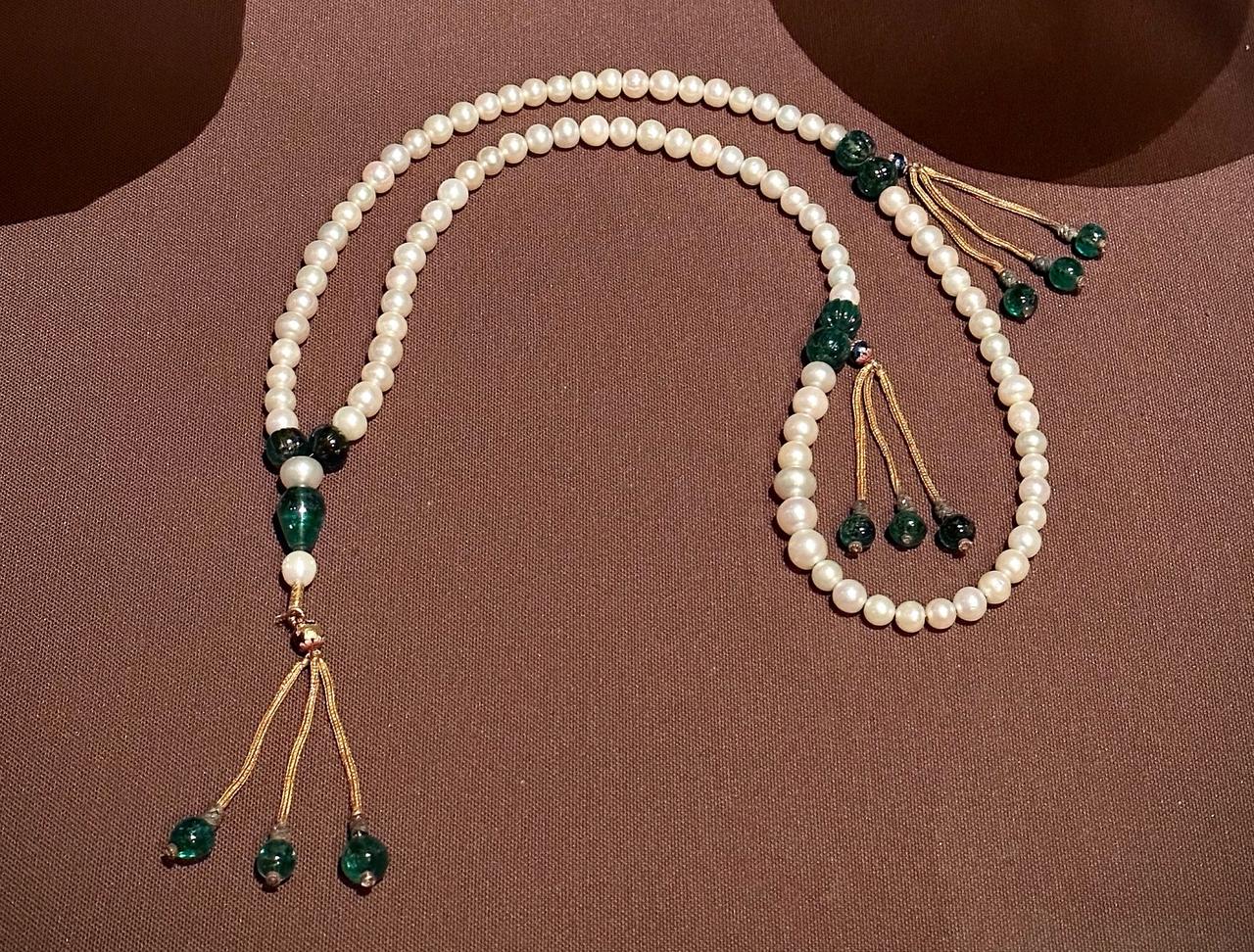 Pearl and emerald tespih believed to have belonged to Sultan Selim III, reflecting his devotion and refined aesthetic taste─now preserved in the Imperial Treasury at Topkapi Palace, Istanbul, Türkiye, Dec. 5, 2024. (Photo via Facebook/Salvador Tesbih)