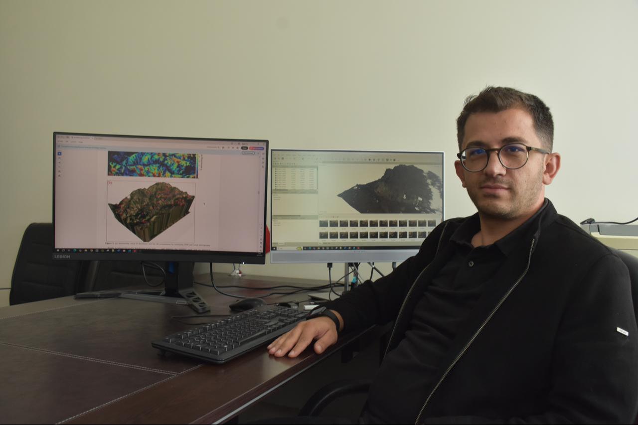 Assoc. Prof. Mehmet Akif Gunen at Gumushane University working on 3D modeling of Krom Valley churches using drone and AI data in Gumushane, Türkiye, Oct. 5, 2025. (AA Photo)