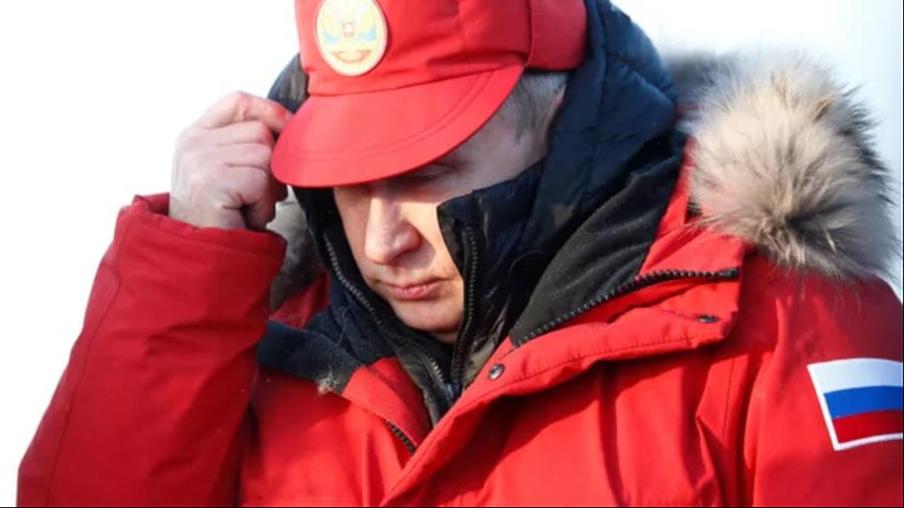 Russian President Vladimir Putin, on his visit to the remote Arctic islands of Franz Josef Land, March 29, 2017. (Photo via AFP)