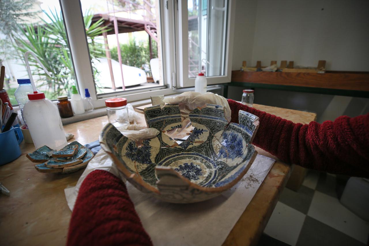 Byzantine chapel, Ottoman bath emerge at Türkiye's Iznik