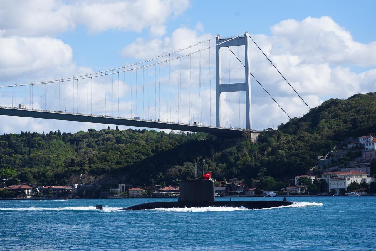 The naval parade is held in the Bosphorus as part of the 487th anniversary of the Preveza Naval Victory and Turkish Naval Forces Day in Istanbul, Türkiye, Sept. 27, 2025. (AA Photo)