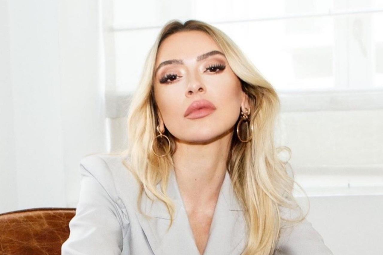 Turkish pop singer Hadise Acikgoz. (IHA Photo)