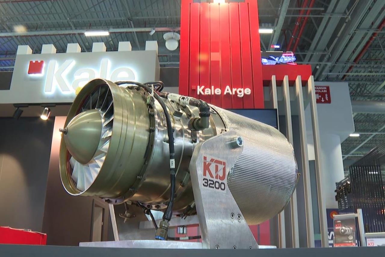 Türkiyes indigenous turbojet engines KTJ-3200 and KTJ-1750, developed and produced by Kale Group, were exhibited for the first time at SAHA EXPO Defense, Aviation and Space Industry Fair, Oct. 2022. (AA Photo)