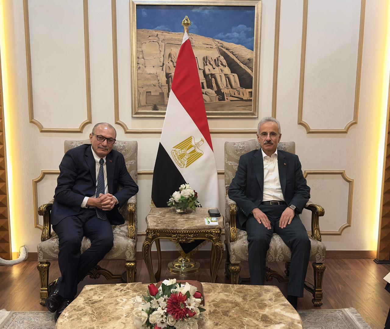 Minister of Transport and Infrastructure Abdulkadir Uraloglu and Turkish Ambassador to Egypt Salih Mutlu Sen met on the sidelines of the TransMEA 2025 Exhibition on 9 November 2025. (Photo via X / @a_uraloglu)