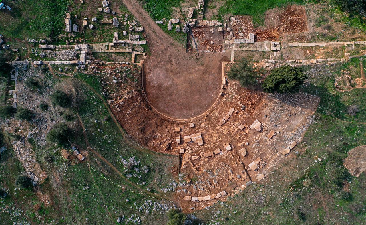 42 spectator seats discovered in scattered areas of the theater section of the ancient city of Apollonia ad Rhyndacum are relocated to their original places in Bursa, Türkiye, Nov. 6, 2025. (AA Photo)