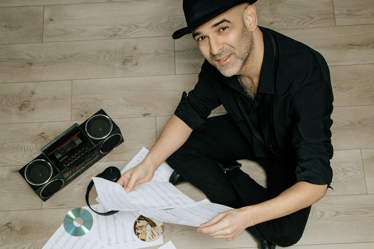 Turkish musician Murat Evgin gains global spotlight with Pluribus soundtrack