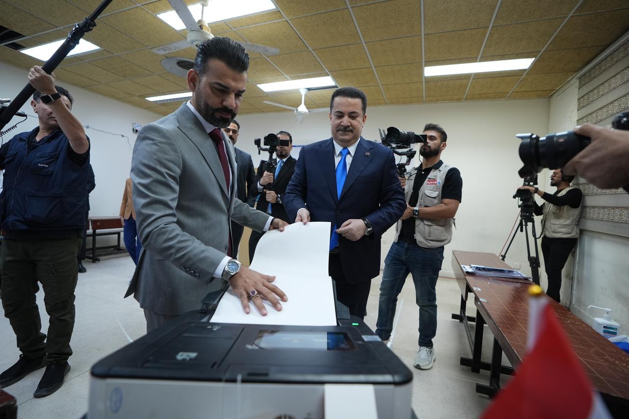 Prime Minister of Iraq, Mohammed Shia' al-Sudani casts his vote at Al-Watan School as the country holds parliamentary elections in Baghdad, Iraq on Nov. 11, 2025. (AA Photo)