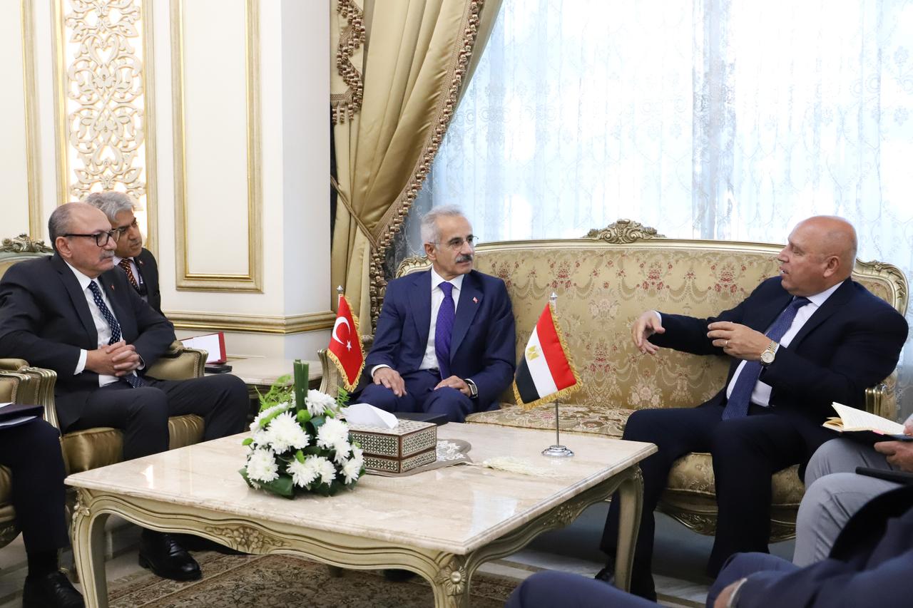 Türkiye, Egypt discuss establishing of Ro-Ro transport link, road expansion